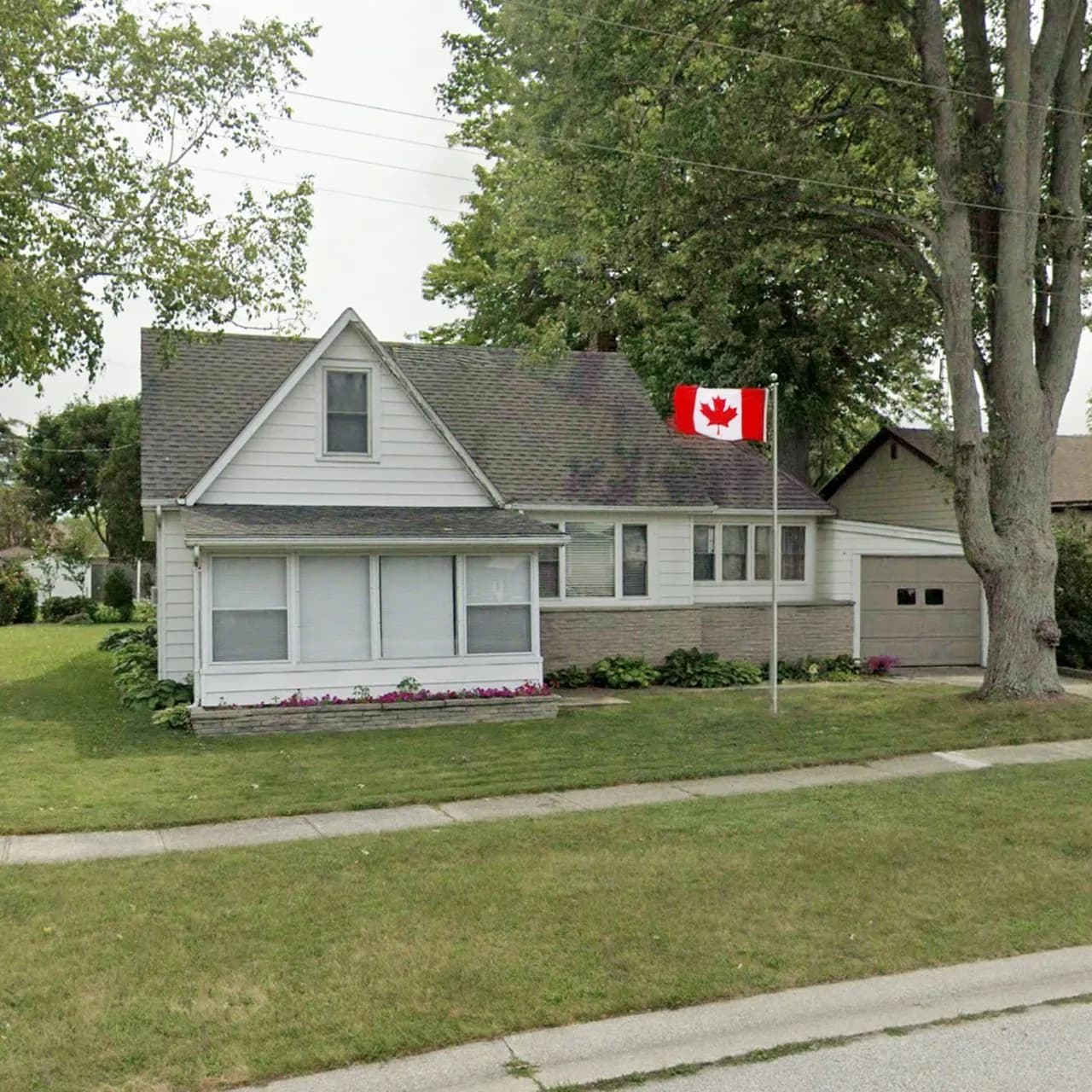 Sarnia Ontario home purchased by Sell Your Property In Ontario